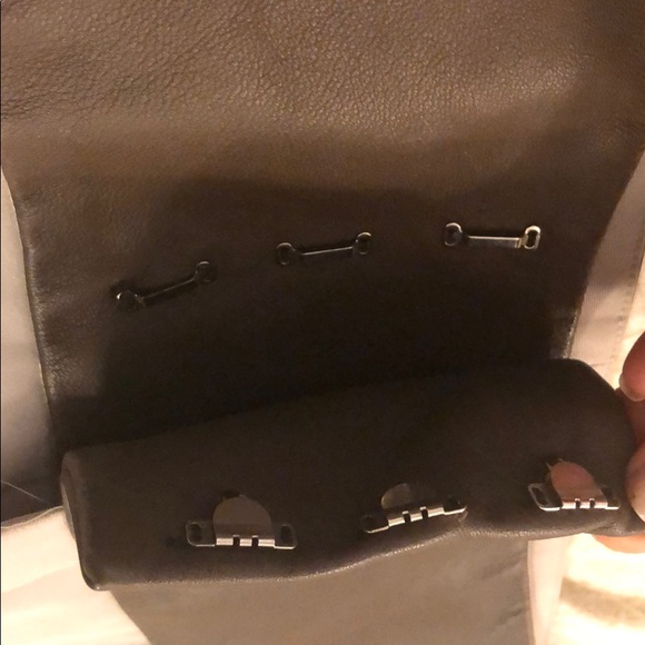 Brown leather waisted beige pants size 4 - Picture 3 of 8